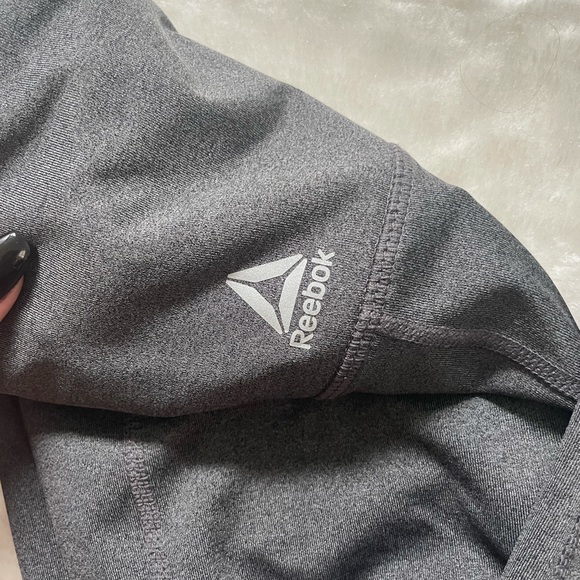 Grey Reebok active leggings - Picture 2 of 3